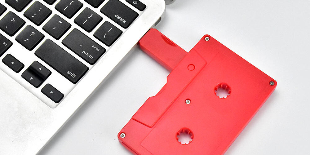 Custom Metal USB Flash Drive