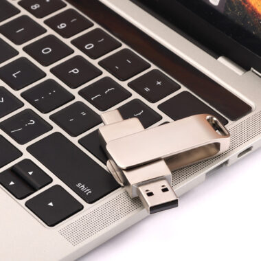  Custom Metal USB Flash Drive 
