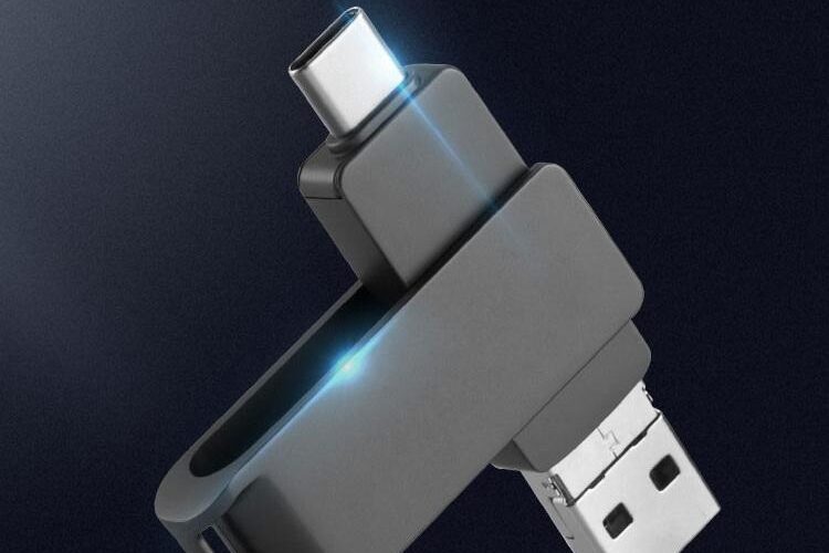 High Speed 4 in 1 OTG USB Flash Drive Type C USB2.03.0 2TB to 16GB for Phone & PC (1) High Speed 4 in 1 OTG USB Flash Drive