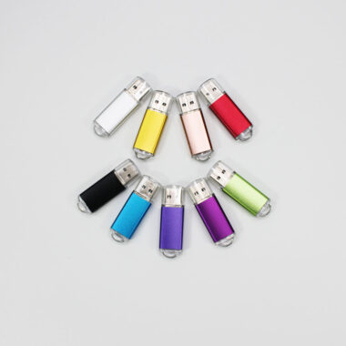 Compact Metal USB Flash Drive 16GB–64GB with Custom Logo