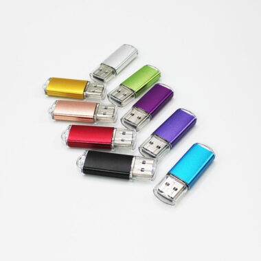 Compact Metal USB Flash Drive 16GB–64GB with Custom Logo