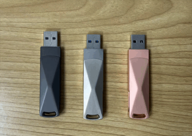 USB 3.0 OTG Swivel Flash Drive