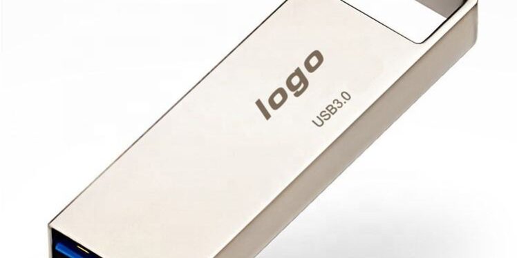 Portable metal USB 3.0 flash drive